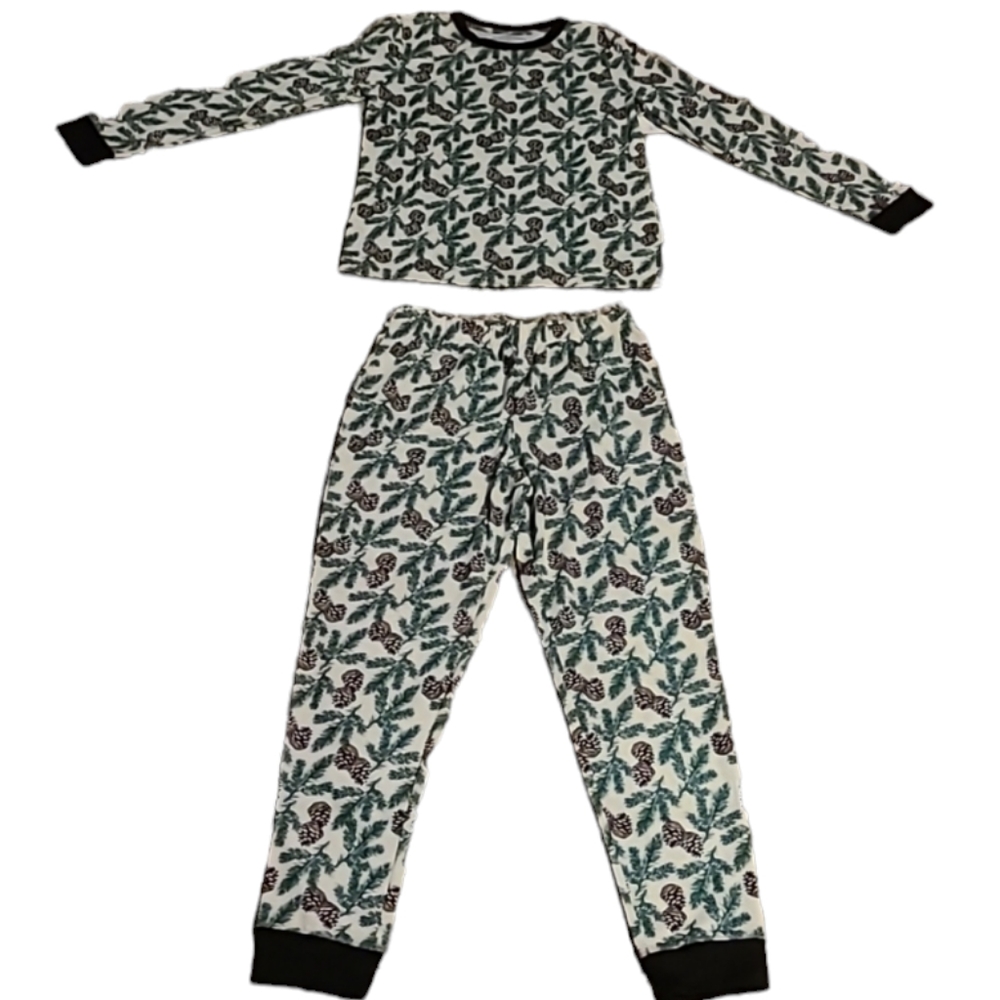 JAMMIES FOR FAMILIES GIRLS 2 PIECE GREEN PINES PAJAMA SET SIZE LARGE 10/12.
